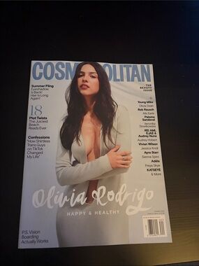 Cosmopolitan US Summer 2026 Edition